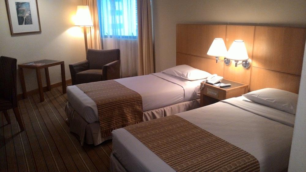 Plaza Grand Hotel Куала-Лумпур Экстерьер фото