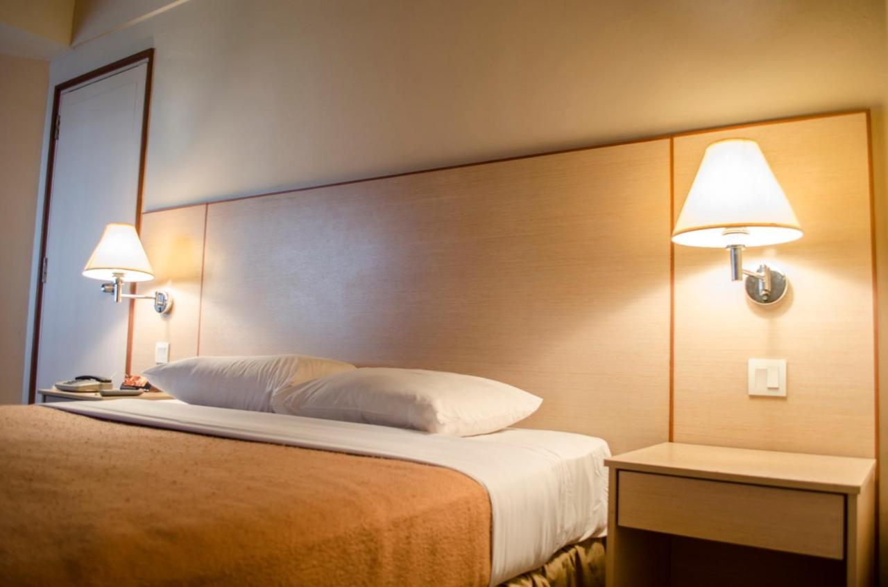 Plaza Grand Hotel Куала-Лумпур Экстерьер фото