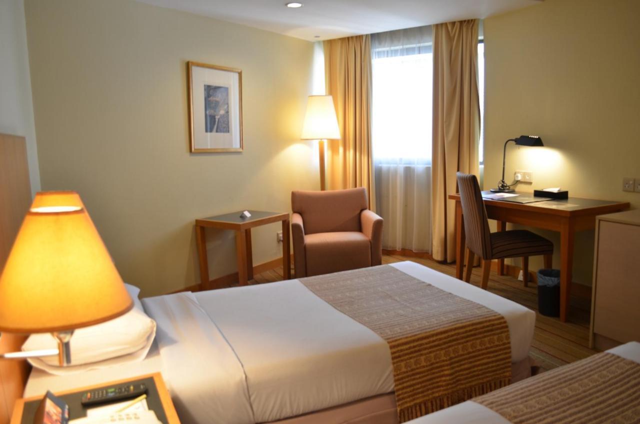 Plaza Grand Hotel Куала-Лумпур Экстерьер фото